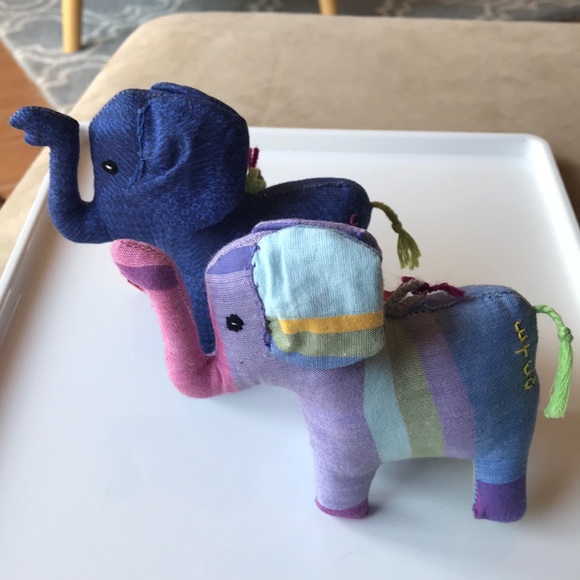 One handmade elephant 🐘 keychain ornament - Picture 5 of 5